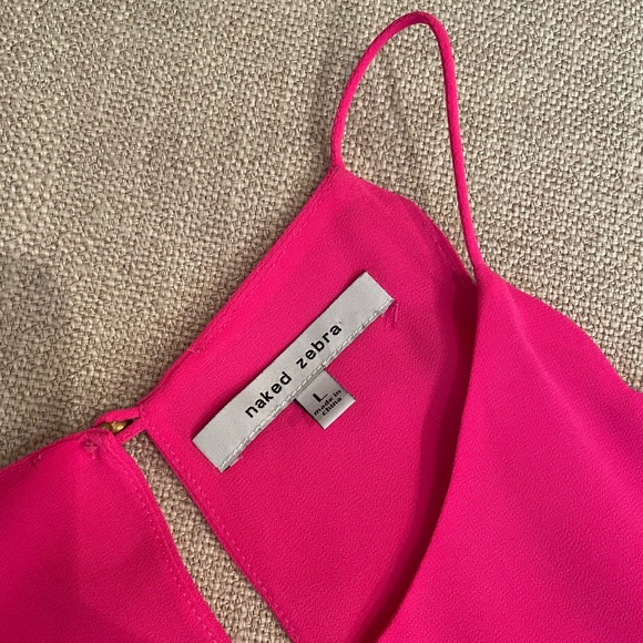Naked Zebra boutique hot pink scalloped tank - Picture 5 of 12